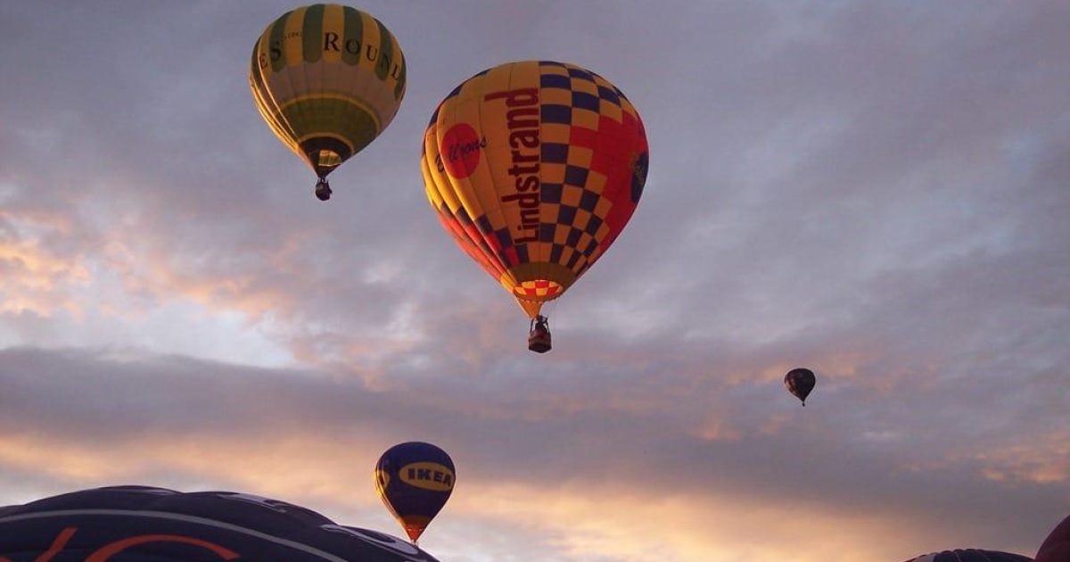 Take a Hot Air Balloon Ride at the Devonshire Balloon Festival