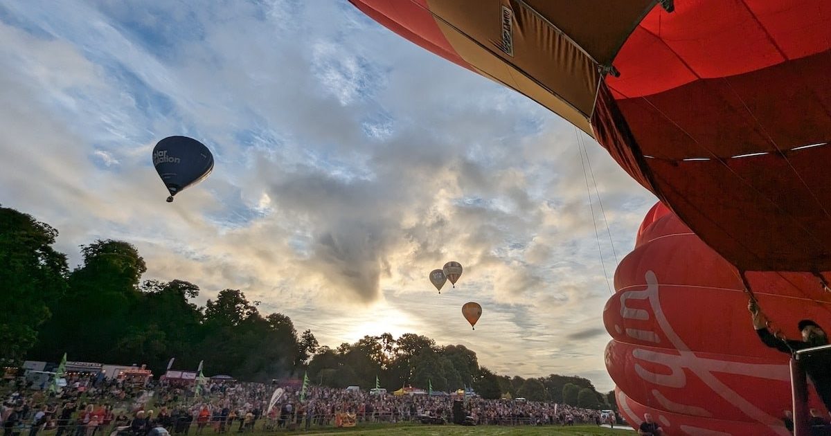 The Ultimate Guide to the Devon Balloon… Virgin Balloon Flights