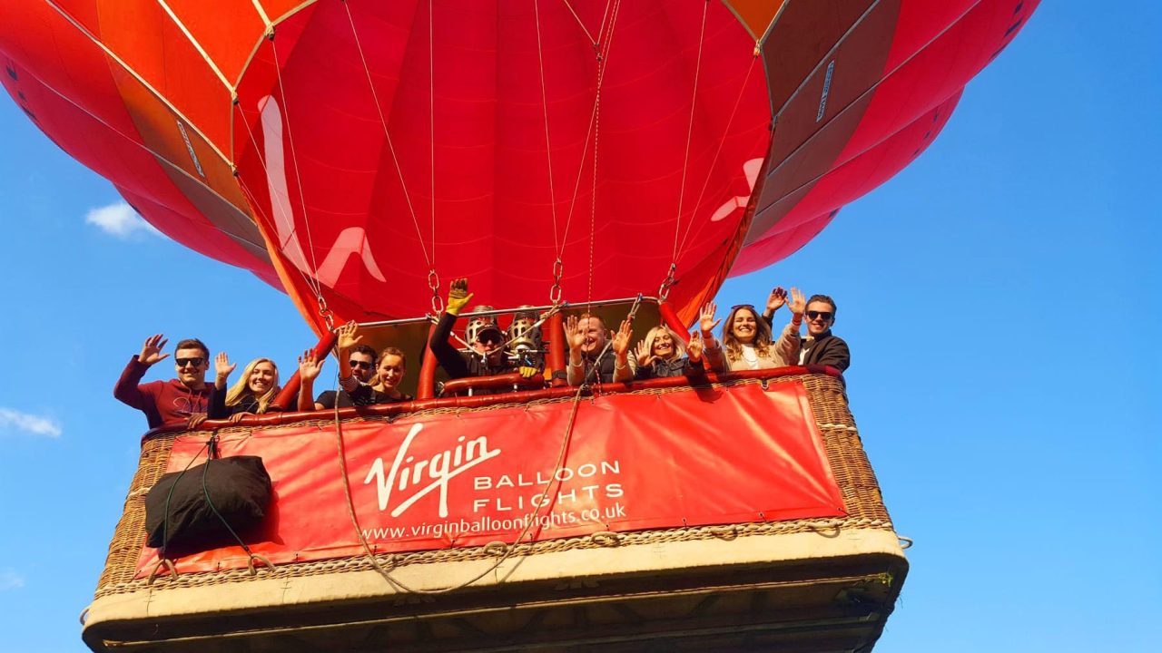 family balloon flight