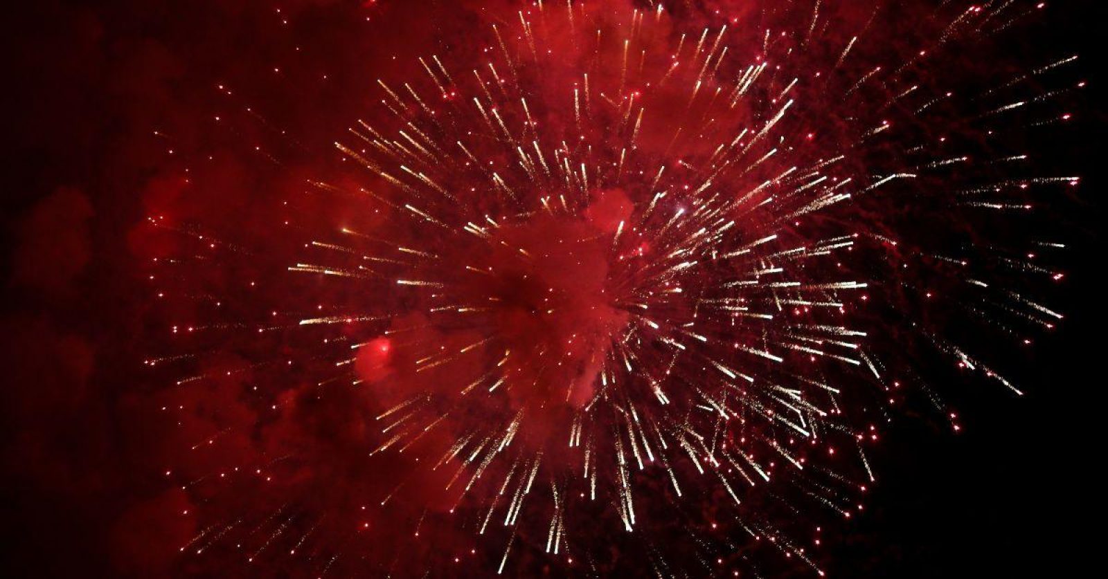 Fireworks Displays This Bonfire Night Near Me Virgin Balloon Flights